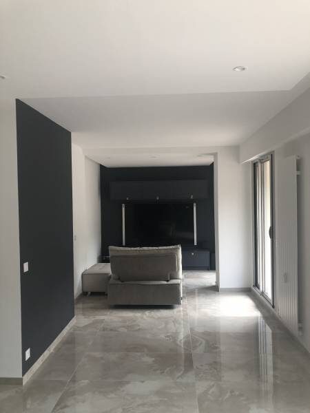 Suivi&#x20;de&#x20;travaux&#x20;pour&#x20;la&#x20;r&#x00E9;novation&#x20;partielle&#x20;d&amp;&#x23;8217&#x3B;un&#x20;appartement&#x20;au&#x20;dernier&#x20;niveau&#x20;d&amp;&#x23;8217&#x3B;une&#x20;r&#x00E9;sidence&#x20;dans&#x20;le&#x20;Care&#x00EF;&#x20;&#x00E0;&#x20;Menton&#x20;&#x28;06&#x29;