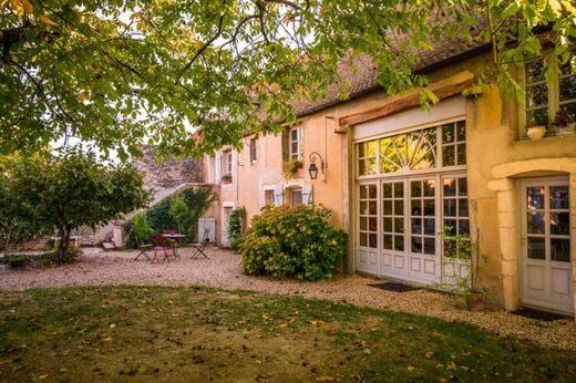 Remise&#x20;&#x00E0;&#x20;neuf&#x20;d&amp;&#x23;8217&#x3B;une&#x20;ancienne&#x20;b&#x00E2;tisse&#x20;tout&#x20;corps&#x20;de&#x20;m&#x00E9;tier&#x20;&#x00E0;&#x20;Roquebrune&#x20;06
