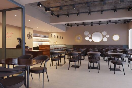 Dossier d&#8217;ouverture d&#8217;un restaurant situé au rez-de-chaussée d&#8217;une résidence d&#8217;habitation à Menton Garavan (Alpes Maritimes 06)