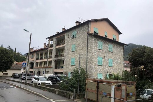 Contrôle de la conformité et du respect de la facturation concernant des travaux de réfection d&#8217;une couverture sur un immeuble résidentiel à Sospel (Alpes Maritimes 06)